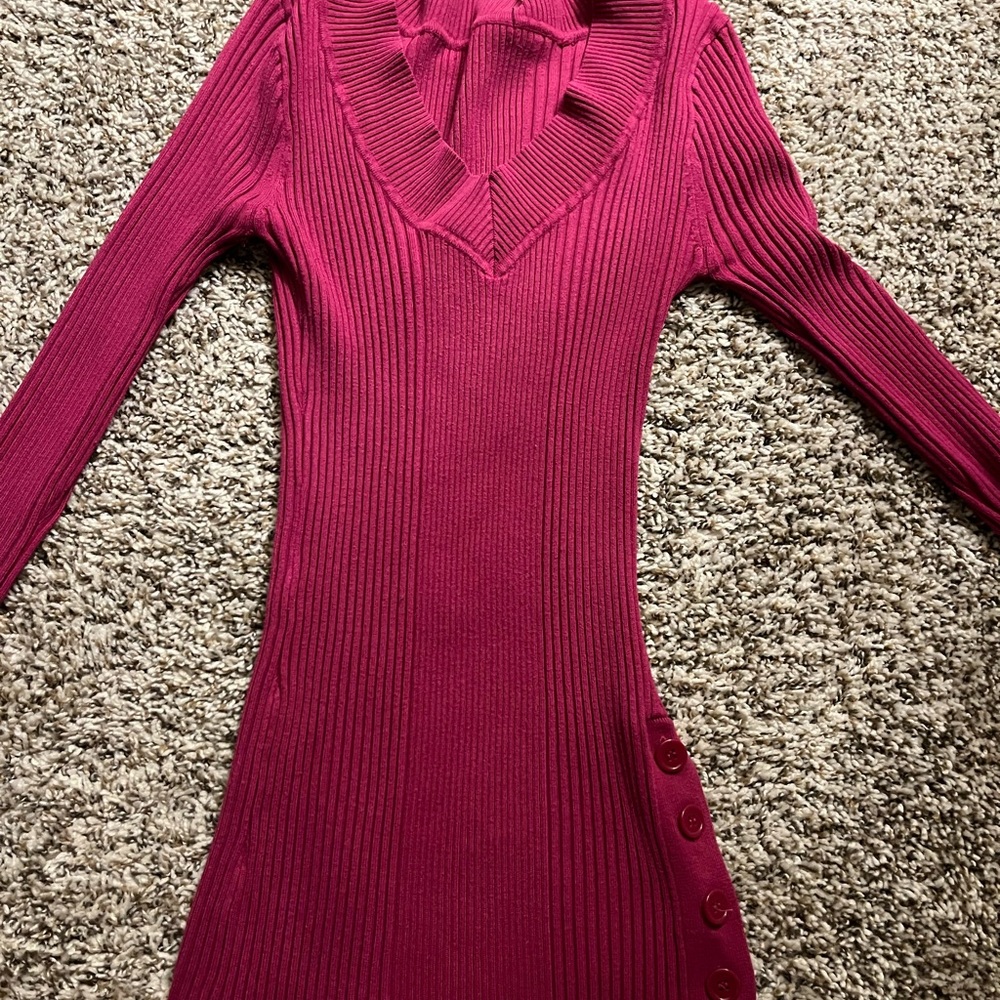 Elegant Pink Ribbed Knit sweater